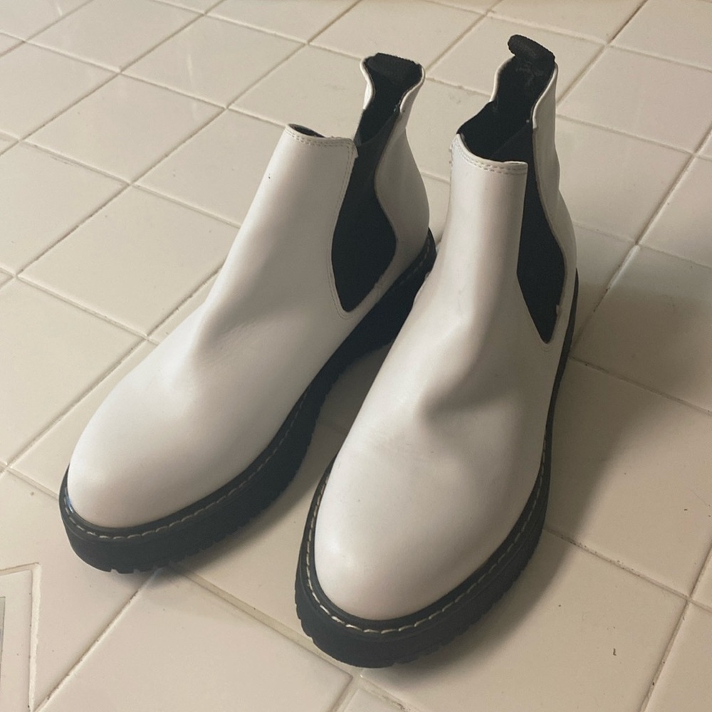 Madden Girl boots